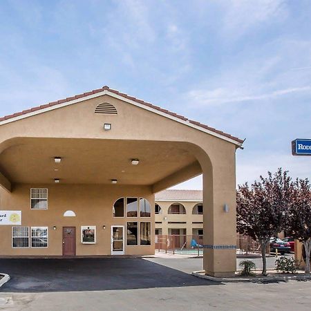 Rodeway Inn Delano Zewnętrze zdjęcie