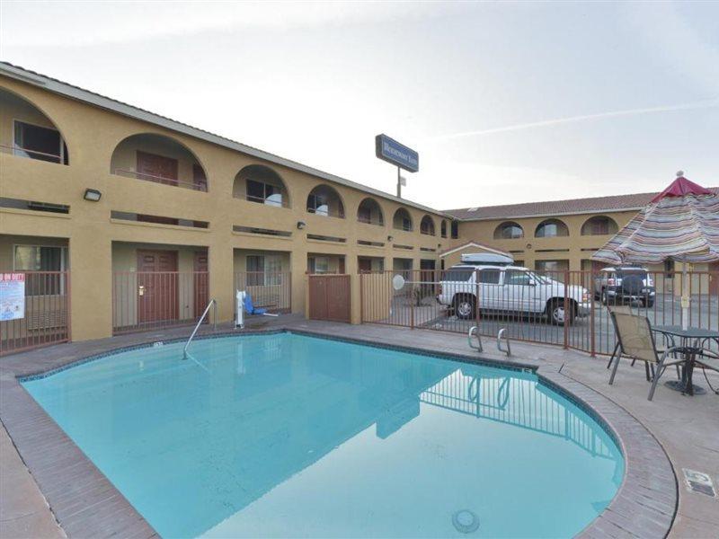 Rodeway Inn Delano Zewnętrze zdjęcie