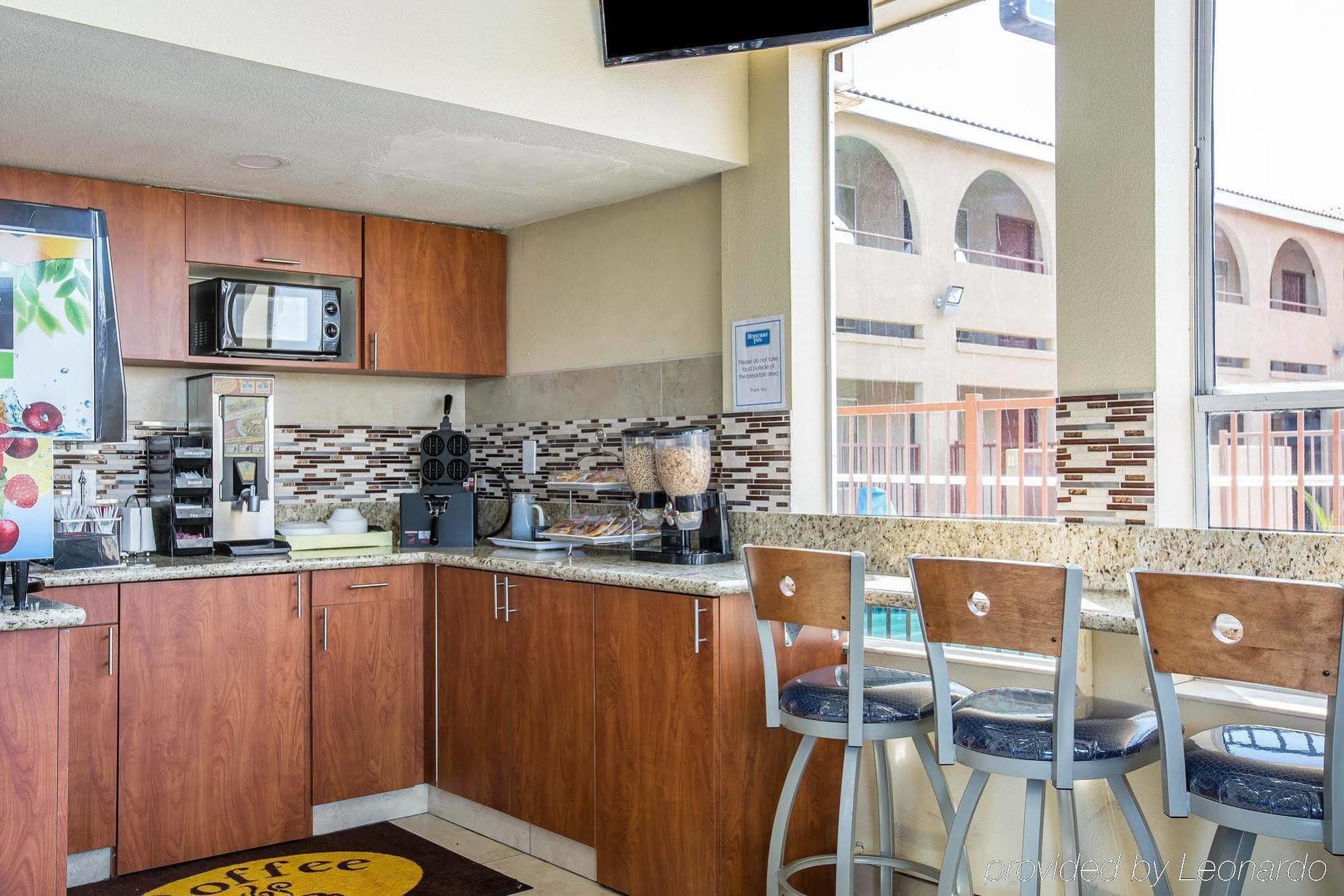 Rodeway Inn Delano Zewnętrze zdjęcie